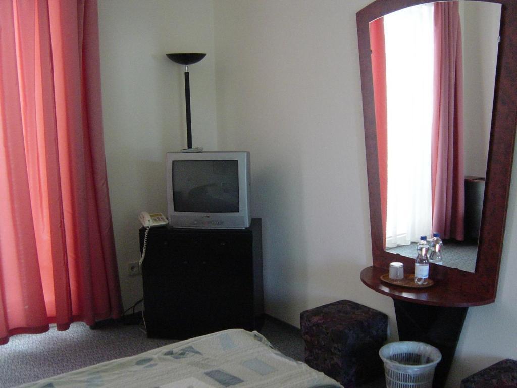Belle Fleur Panzio Bed & Breakfast Budapest Luaran gambar