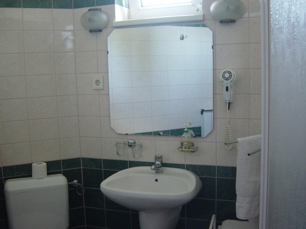 Belle Fleur Panzio Bed & Breakfast Budapest Luaran gambar