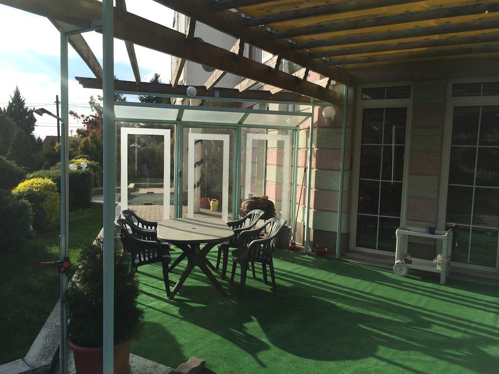 Belle Fleur Panzio Bed & Breakfast Budapest Luaran gambar